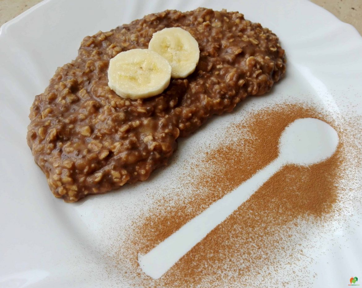 Banánovo-karobová kaša