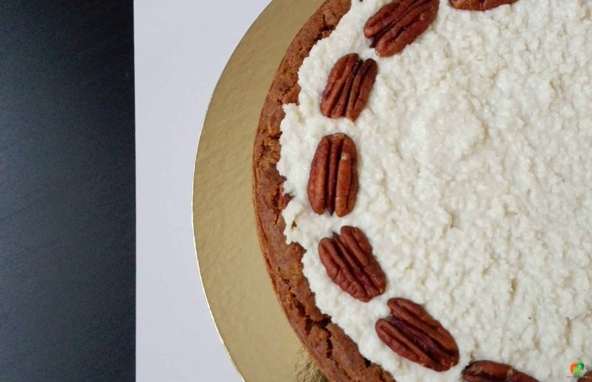 Mrkvová torta s orieškovým krémom