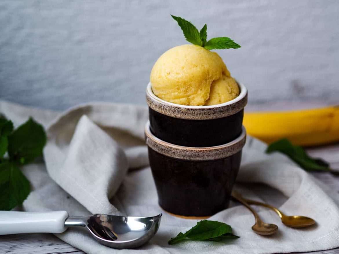 Domáca mango zmrzlina